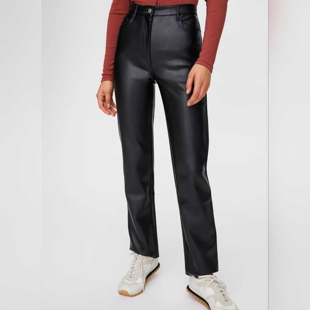 Wilfred Aritzia Black Faux Leather Pants Size 2 Straight Leg